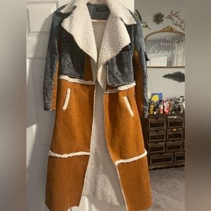 Women’s coat.